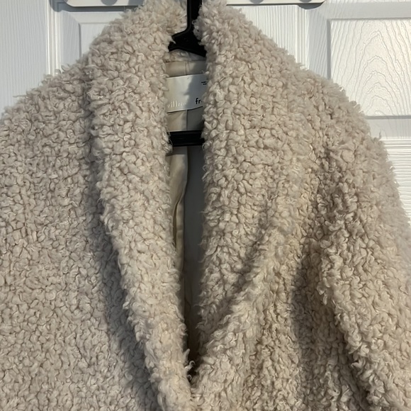 Wilfred Free Oracle Coat - Picture 4 of 12